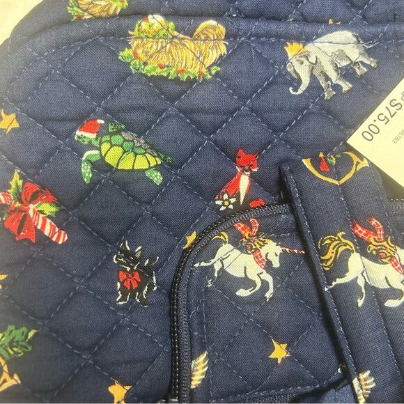 Vera Bradley Holiday Weekender Travel Bag & Crossbody Snow Globe Motifs Xmas NWT - Picture 10 of 11